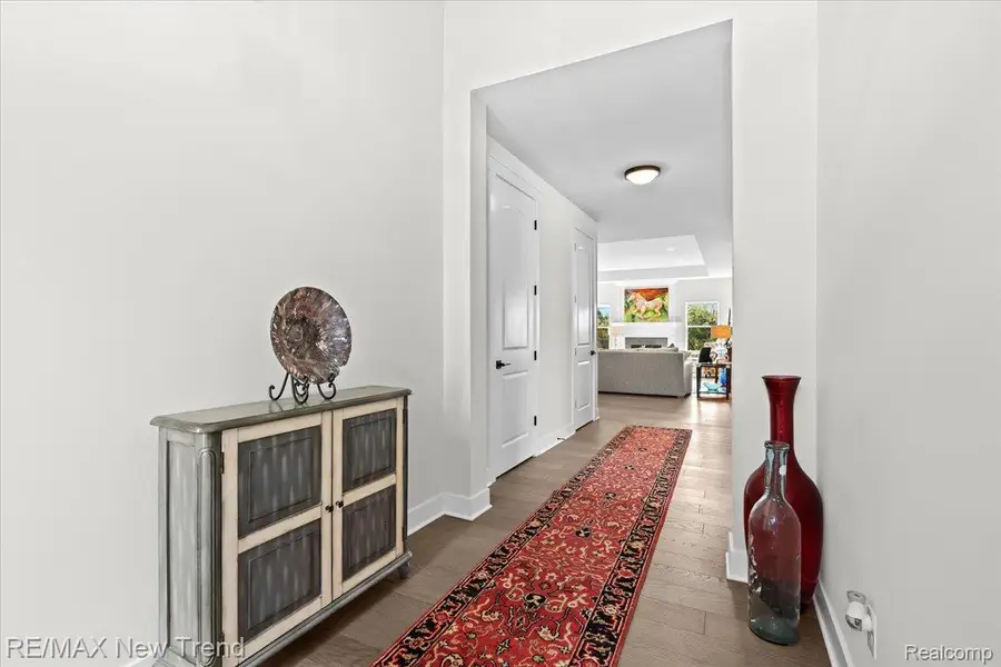 7841 Trailside Court, West Bloomfield, MI 48323 - Image #3