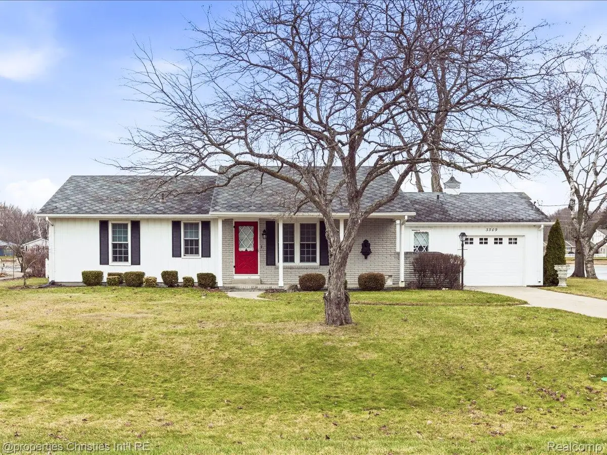 3309 Lake Drive, Fort Gratiot, MI 48059 - Image #1