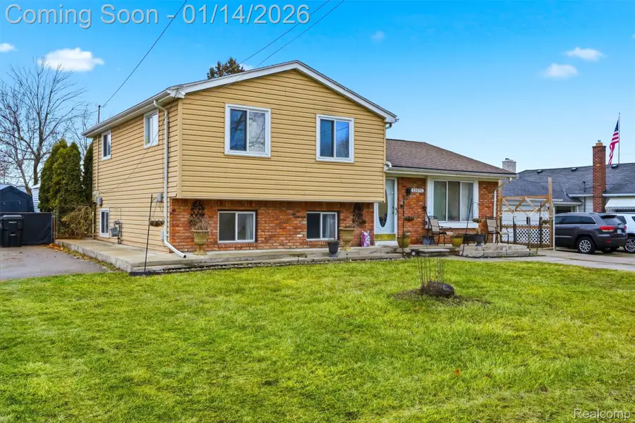 13575 Mercedes, Redford, MI 48239 - Image #2