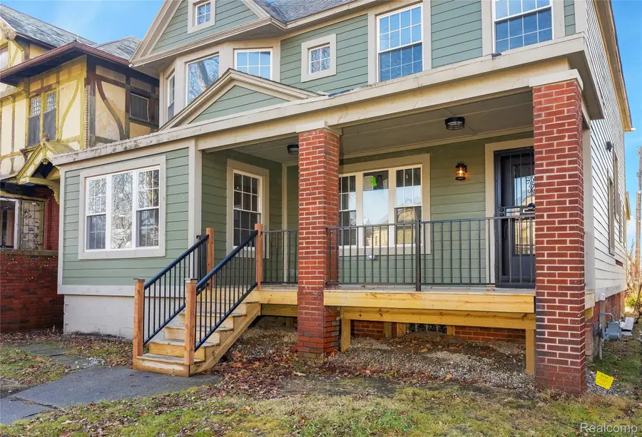 1583 Cadillac Boulevard, Detroit, MI 48214 - Image #2