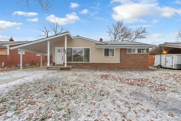 23080 Parklawn Street, OakPark, MI 48237