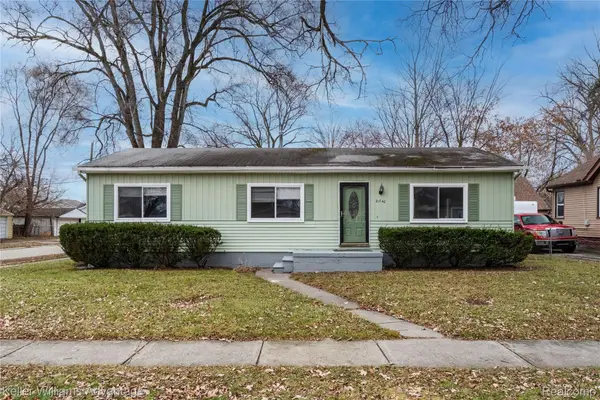 21740 Colgate Street, Farmington, MI 48336