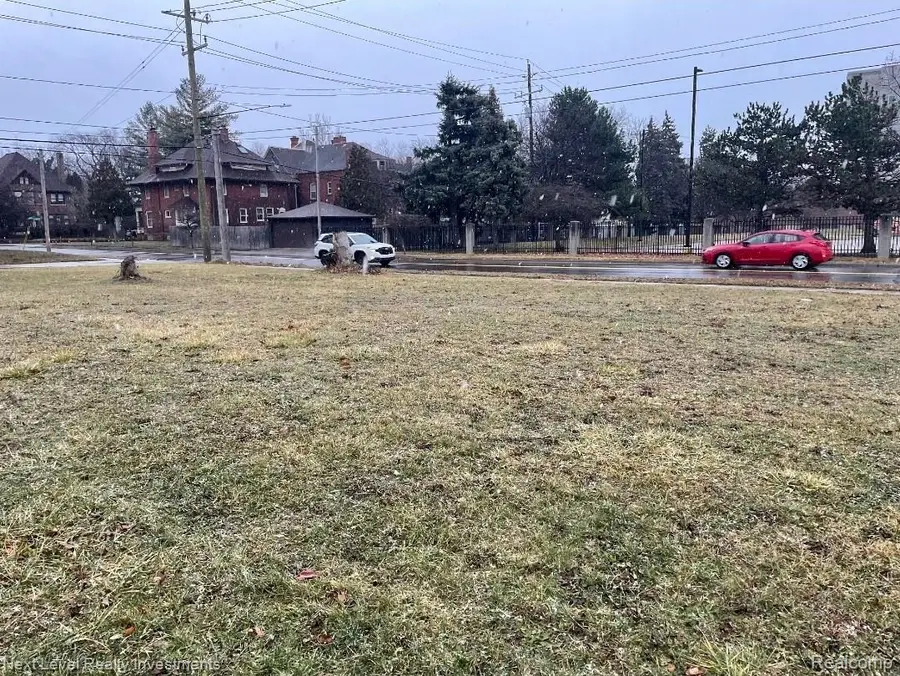 7719 E Lafayette Street, Detroit, MI 48214 - Image #2