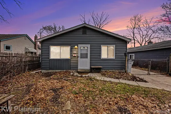 1218 E Milton Avenue, HazelPark, MI 48030