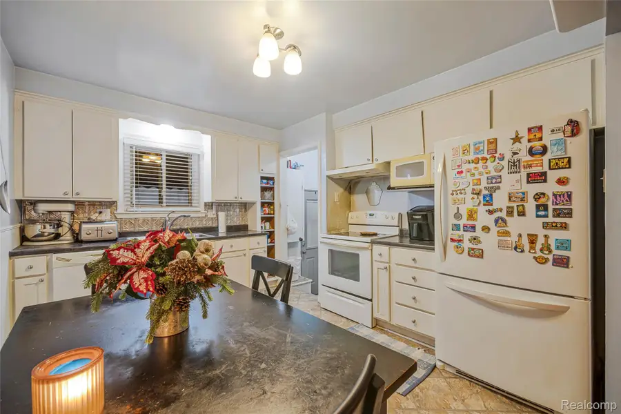 3980 Campbell Street, Dearborn Heights, MI 48125 - Image #3