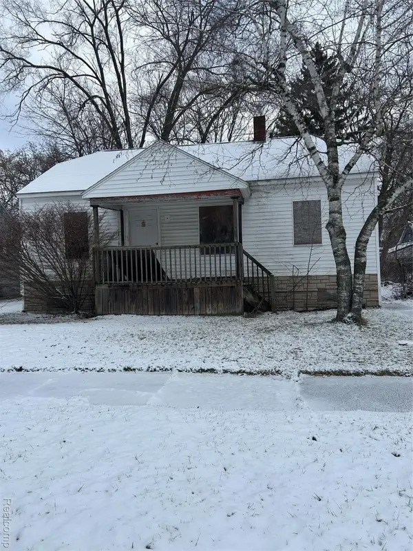 2214 Prescott Avenue, Saginaw, MI 48601