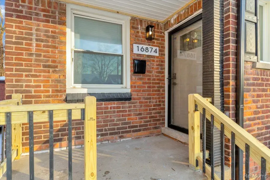 16874 Coyle Street, Detroit, MI 48235 - Image #2
