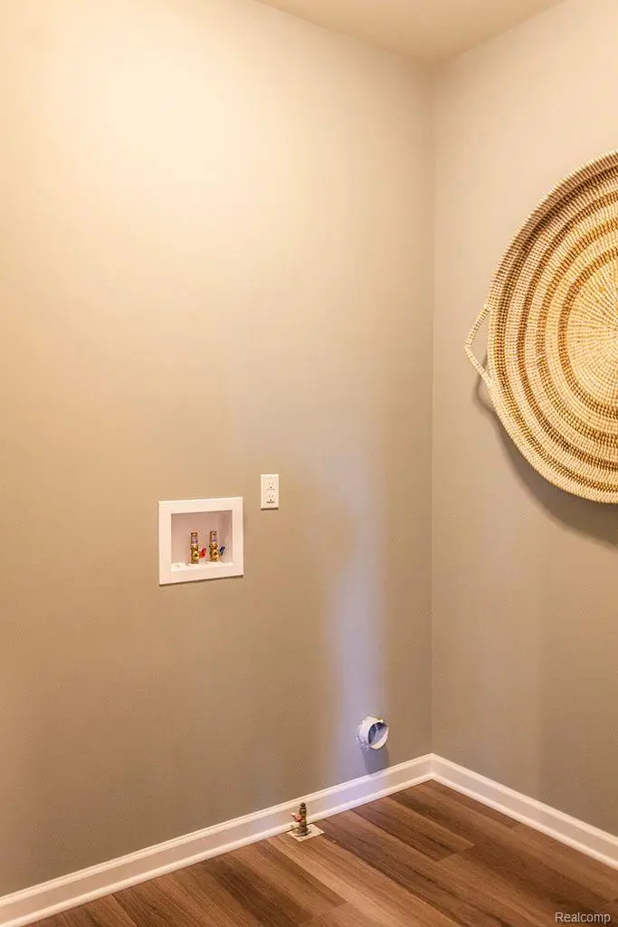 6195 Parker Drive, Linden, MI 48451 - Image #2