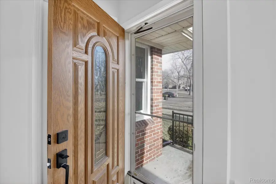 1909 S Trenton Drive, Trenton, MI 48183 - Image #2