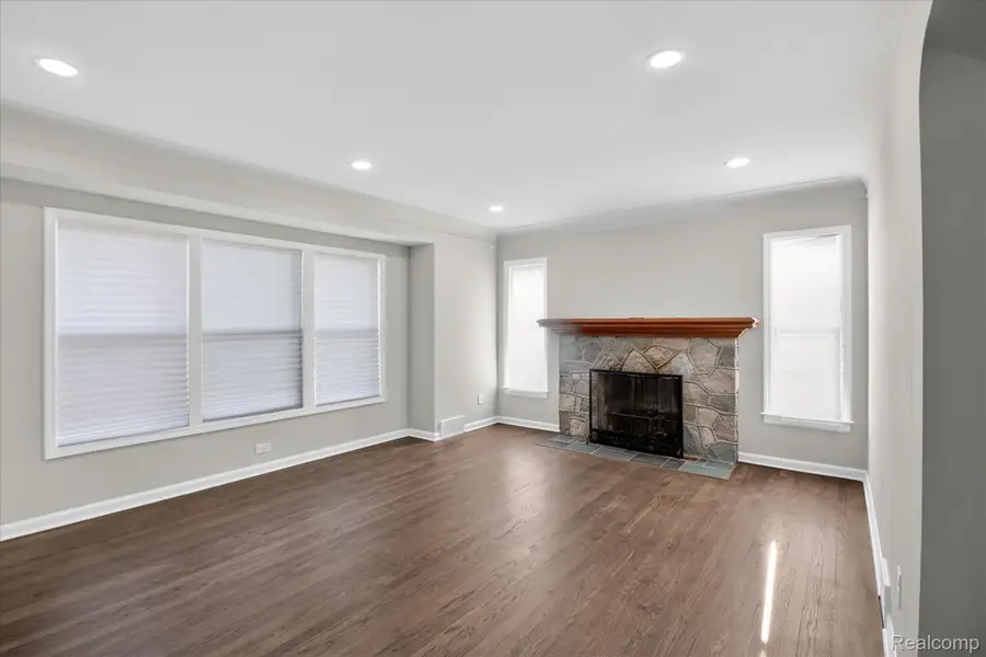 1909 S Trenton Drive, Trenton, MI 48183 - Image #3