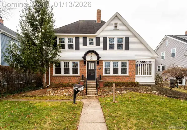 22101 Francis Street, Dearborn, MI 48124