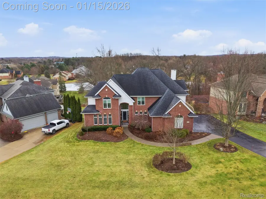 8249 Brookstone Lane, Clarkston, MI 48348 - Image #3