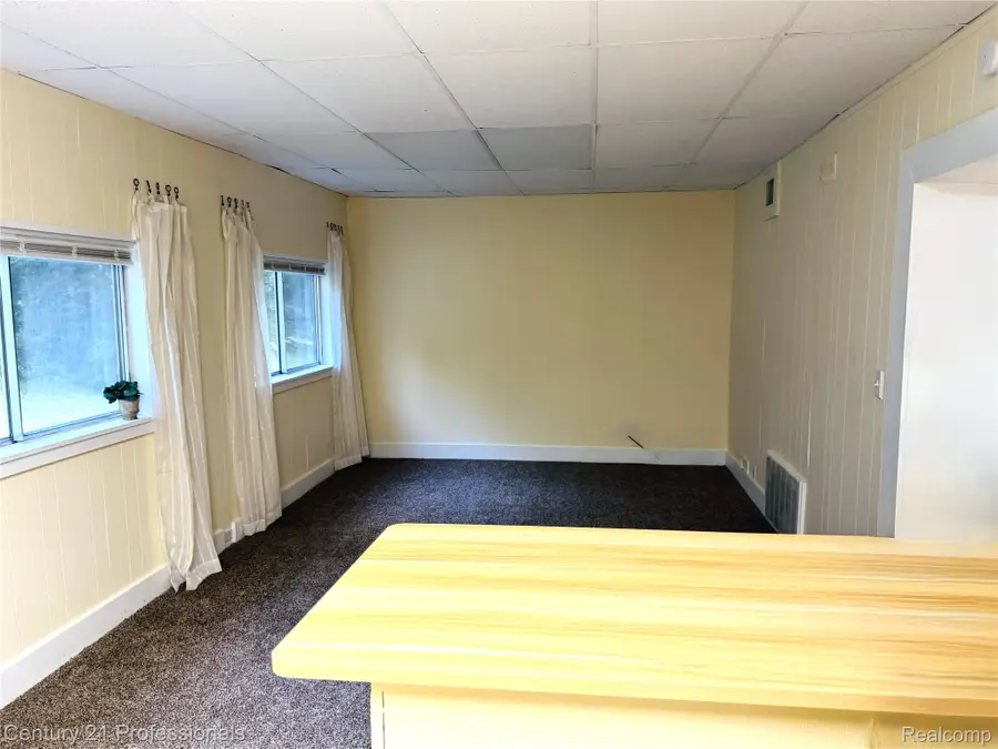 8041 Bridge Lake Road, Clarkston, MI 48348 - Image #3