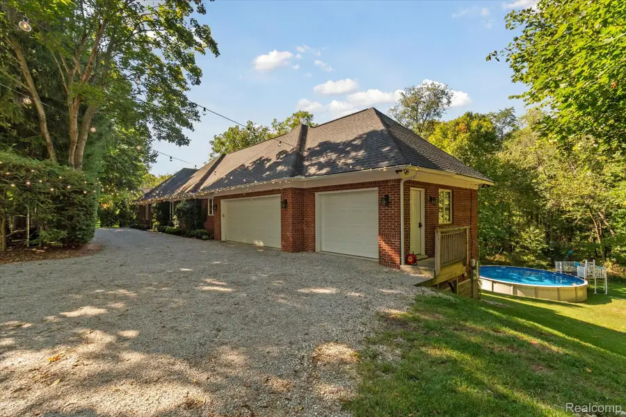 146 S Rogers Street, Northville, MI 48167 - Image #3