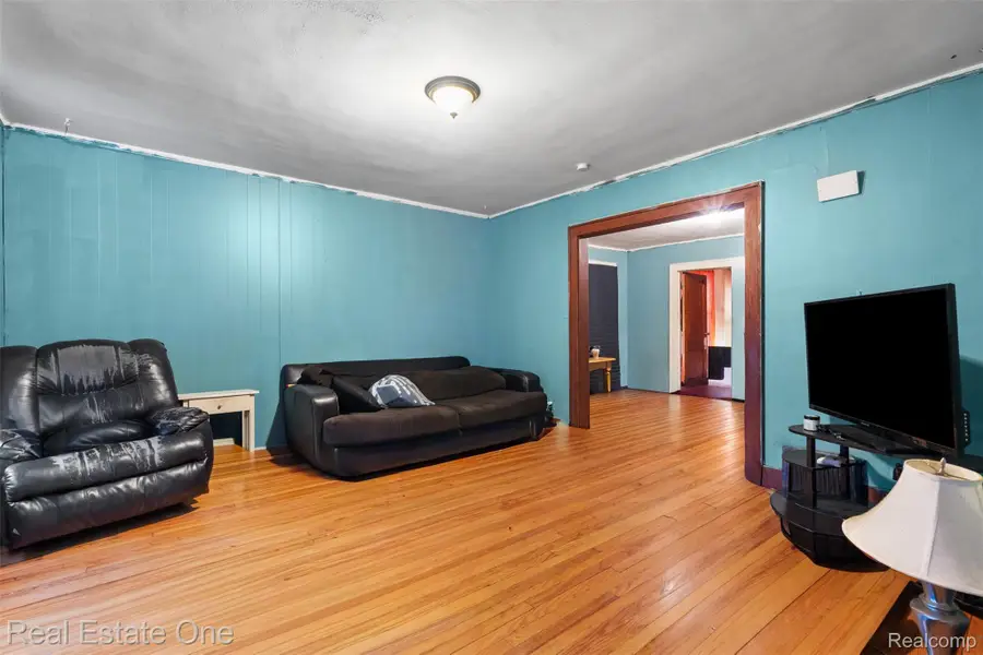 19151 Hoyt Street, Detroit, MI 48205 - Image #3