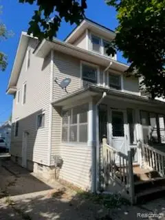 320 Huron Street, Lansing, MI 48915