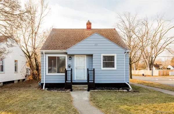 19100 Kingsville Street, HarperWoods, MI 48225