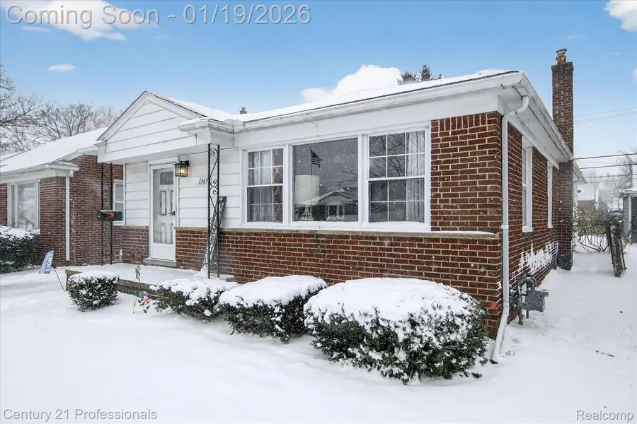 13651 Castle Street, Southgate, MI 48195 - Image #3