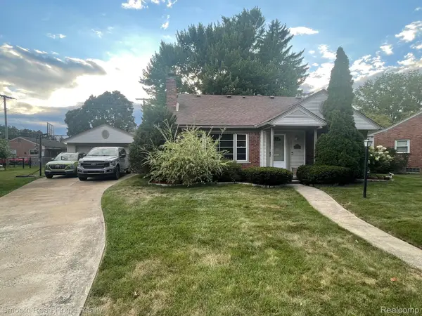 1414 Fairway Court, Dearborn, MI 48124