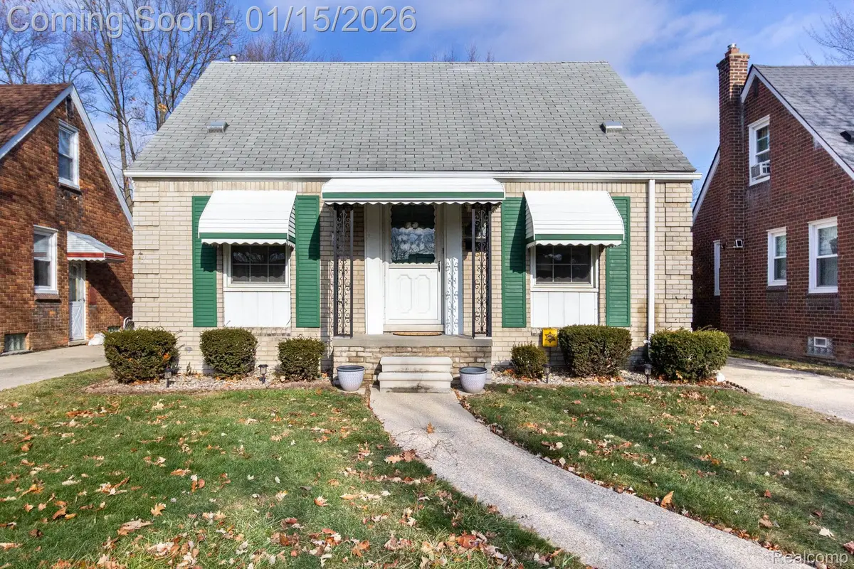 20927 Hawthorne Street, Harper Woods, MI 48225 - Image #1
