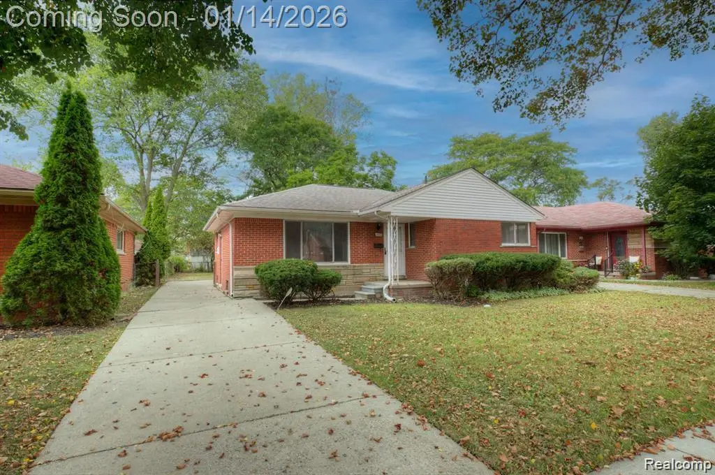21661 Cloverlawn Street, Oak Park, MI 48237 - Image #1