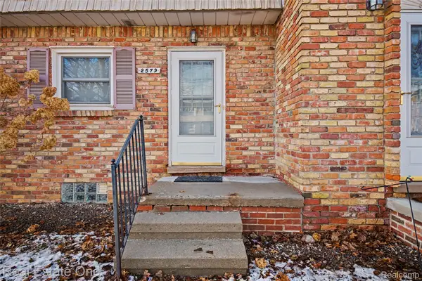 2579 Kingstowne Drive, CommerceTwp, MI 48390