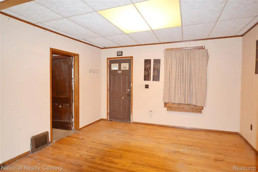 757 Orchard Street, Wyandotte, MI 48192 - Image #3
