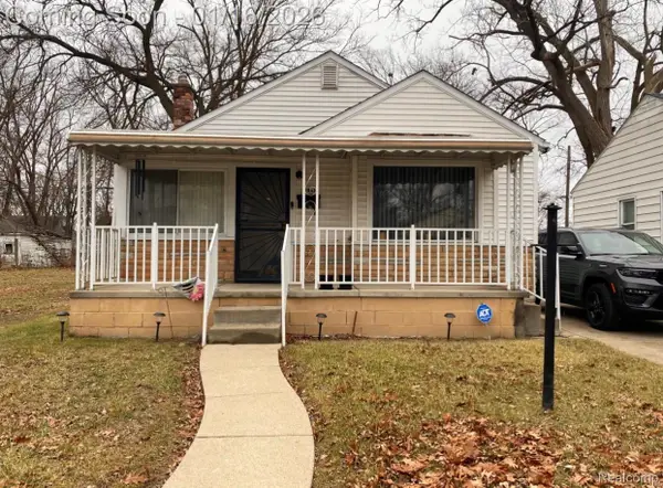 20068 Glastonbury Road, Detroit, MI 48219