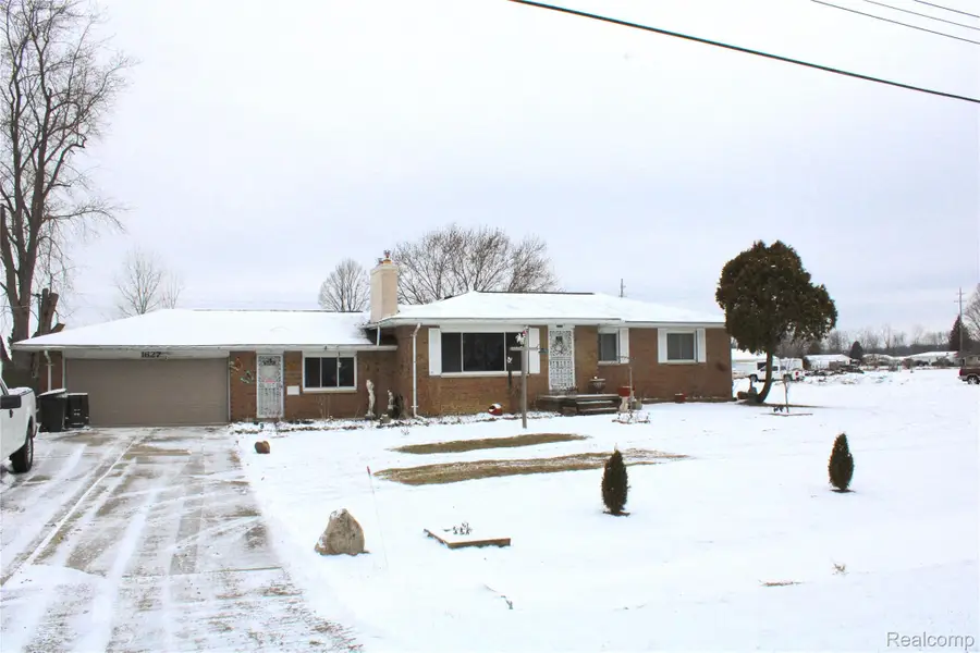 1627 Mcalpine Drive, Beecher, MI 48458 - Image #3