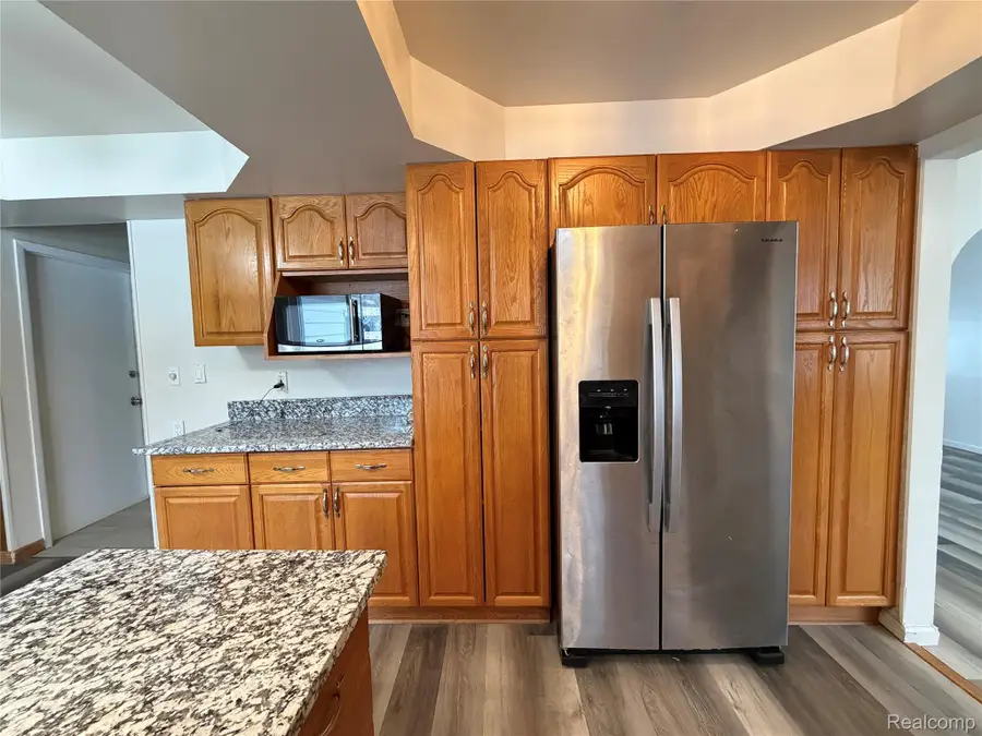 27233 Audrey Avenue, Warren, MI 48092 - Image #3