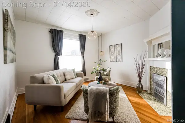 708 W Euclid Street, Detroit, MI 48202