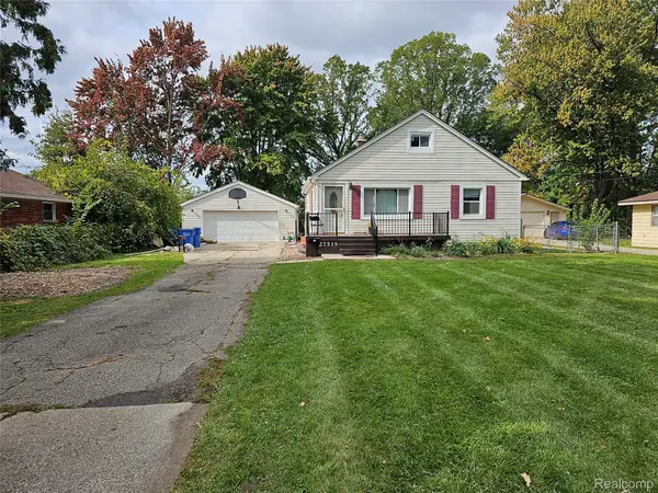 27519 Gilbert Drive, Warren, MI 48093