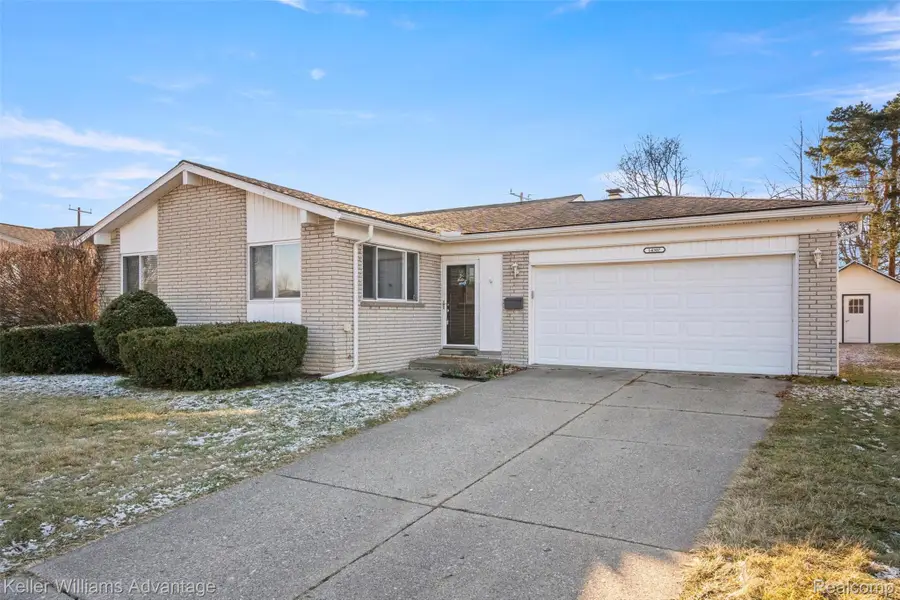 14307 Nola Street, Livonia, MI 48154 - Image #2