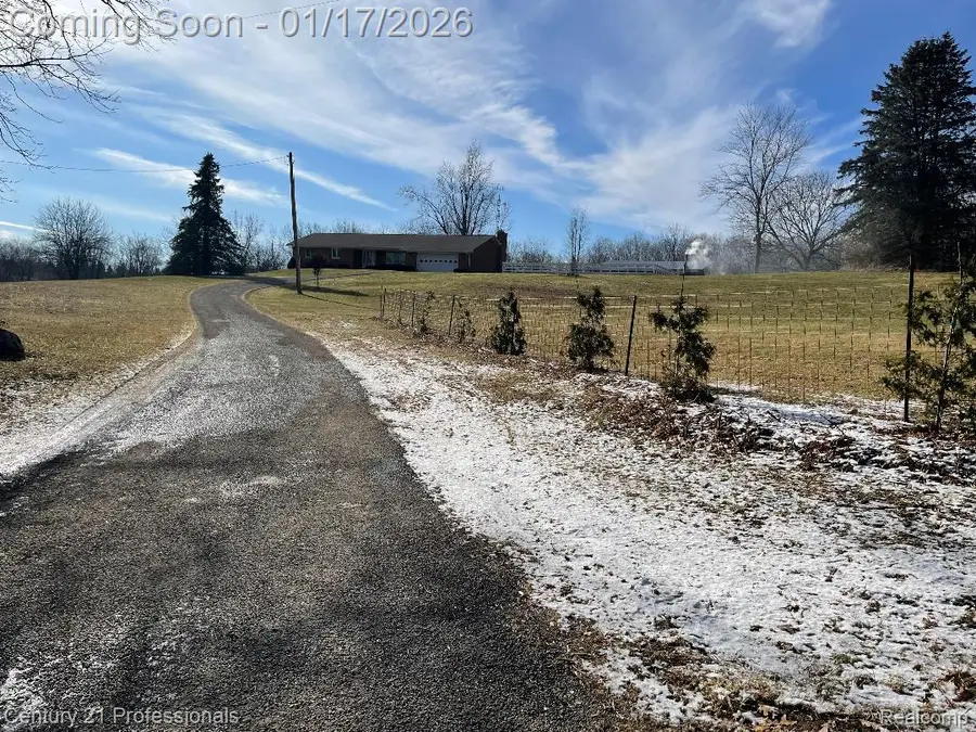 11946 Monagan Highway, Tipton, MI 49287 - Image #3