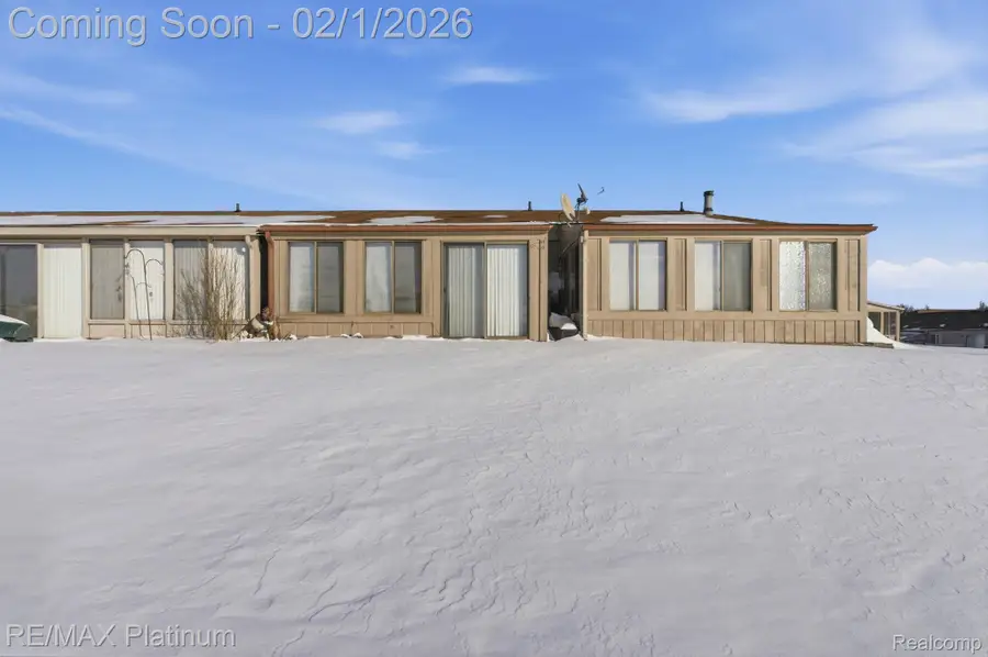 25323 Franklin Terrace, South Lyon, MI 48178 - Image #2