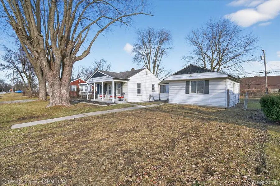 16933 Ziegler Street, Taylor, MI 48180 - Image #2