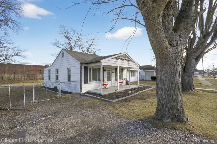 16933 Ziegler Street, Taylor, MI 48180 - Image #3