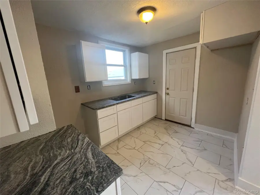 13960 Montrose Street, Detroit, MI 48227 - #3