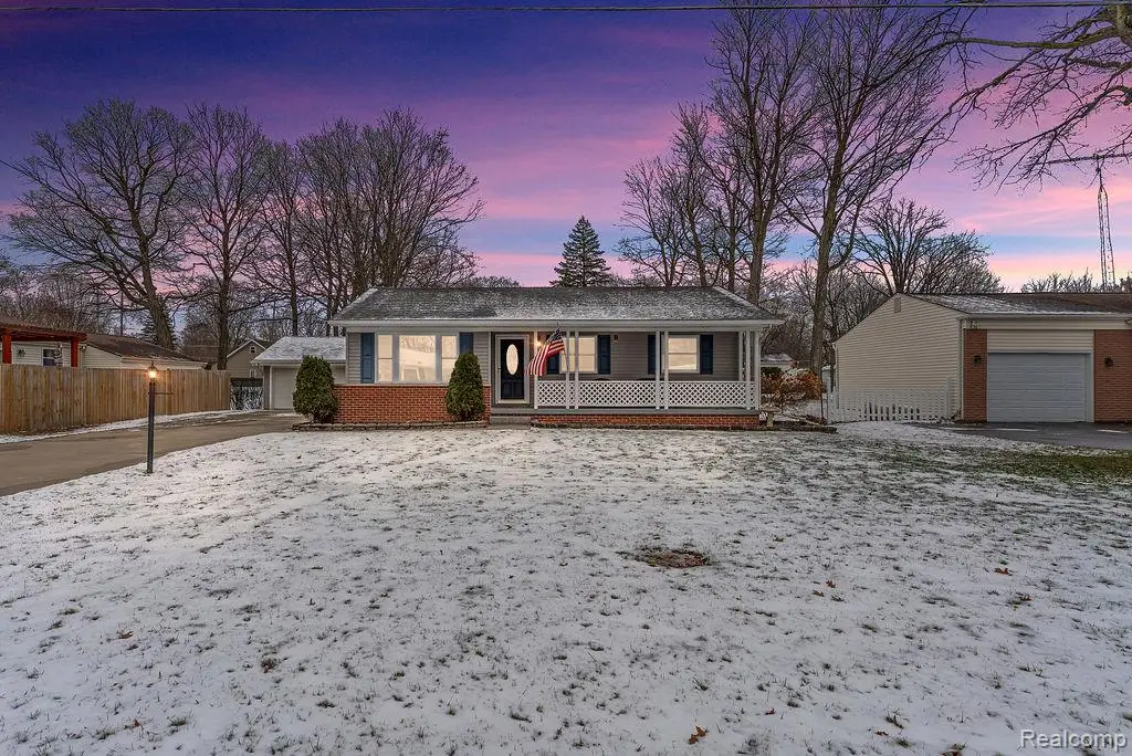 4277 Ashlawn Drive, Flint, MI 48507 - Image #1