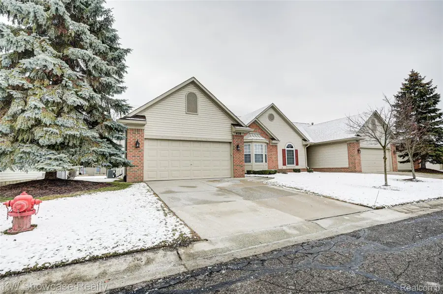 458 N Oak Drive, Commerce, MI 48390 - Image #3
