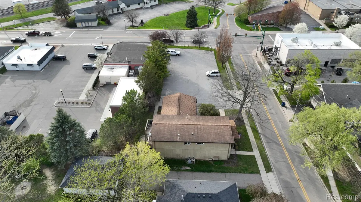 11522 Davis Street, Grand Blanc, MI 48439 - Image #1