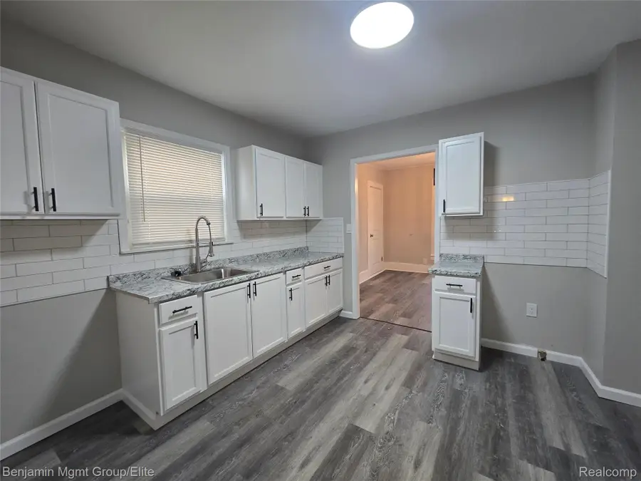 532 Fox Street, Lapeer, MI 48446 - Image #3