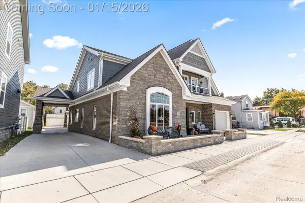 543 Deer Street, Plymouth, MI 48170