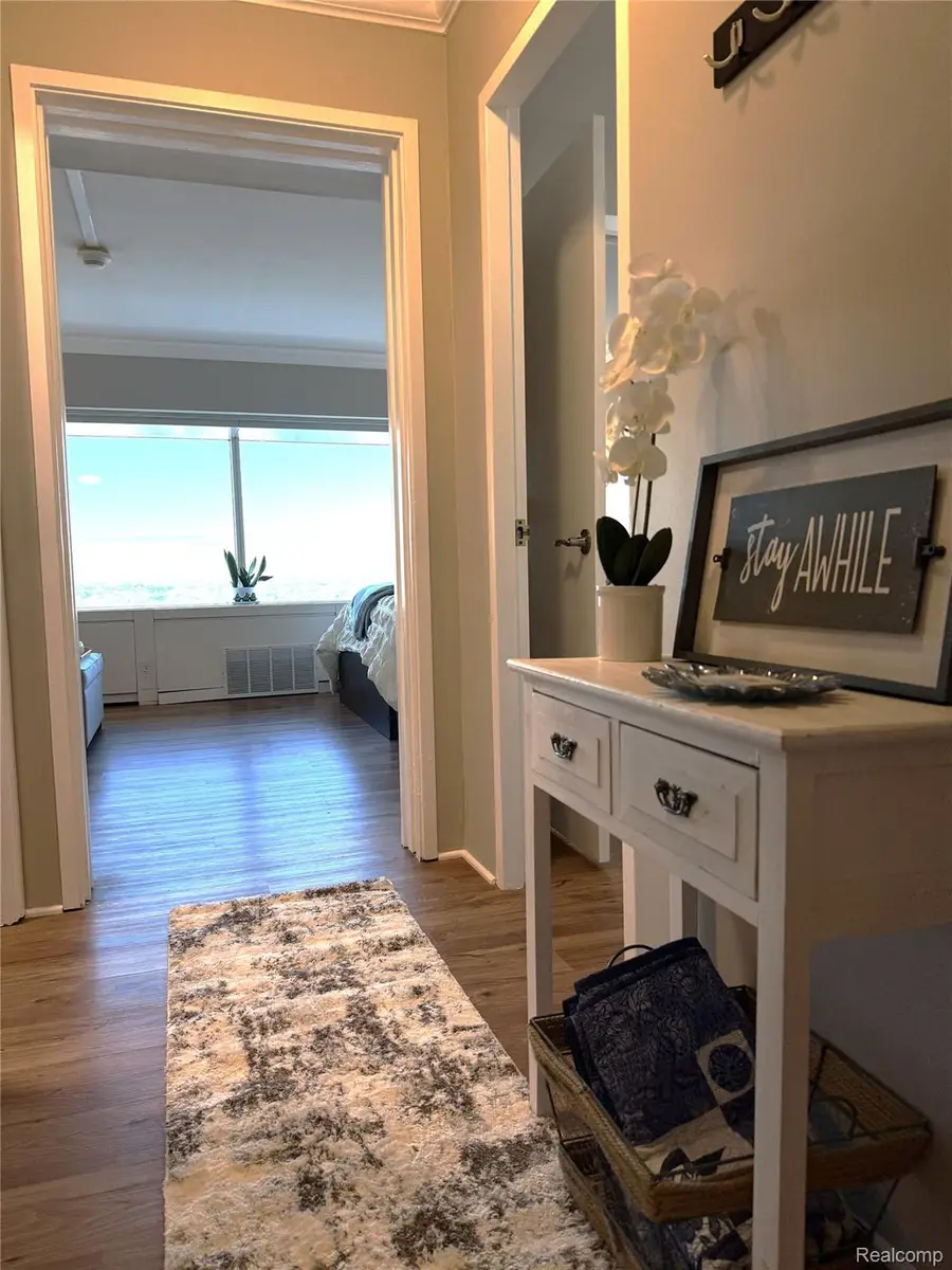 555 E William Street #25H, Ann Arbor, MI 48104 - Image #3