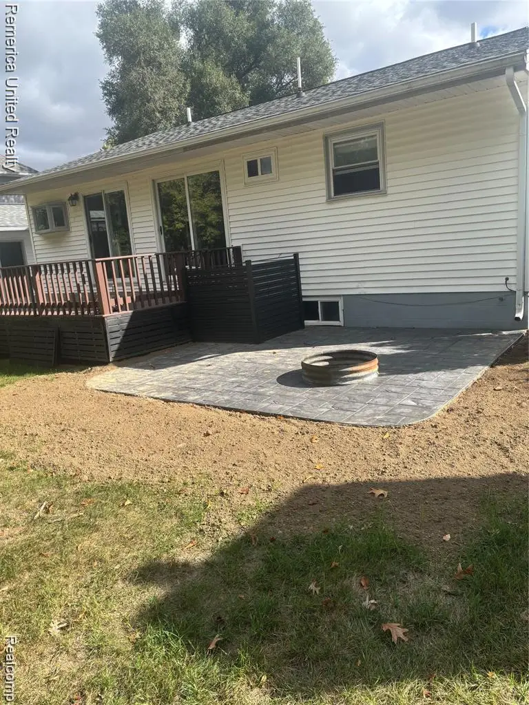 154 Golfview Drive, Brooklyn, MI 49230 - Image #3