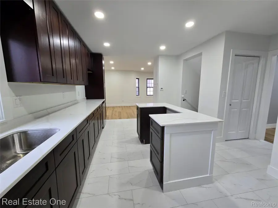 953 Kings Highway, Lincoln Park, MI 48146 - Image #3