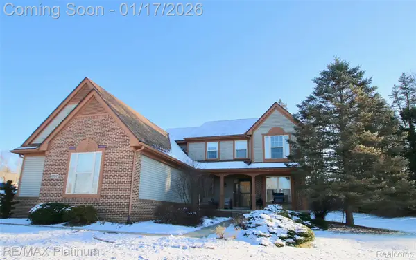 1267 Woodland Springs Drive, Howell, MI 48843