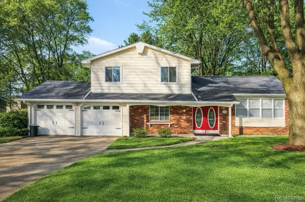 6090 Lancaster Drive, Flint, MI 48532