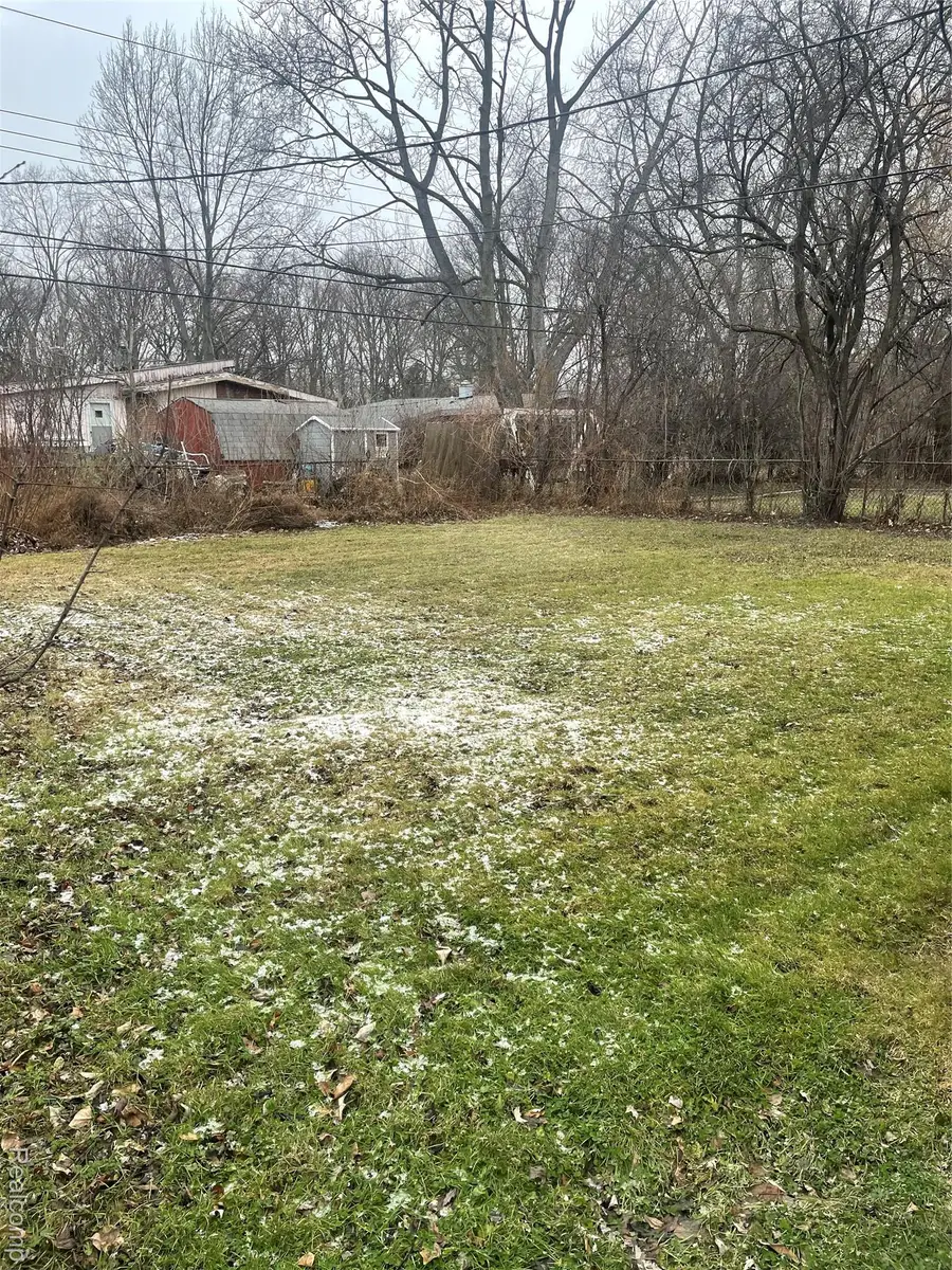 29561 Fairfax Street, Southfield, MI 48076 - Image #2