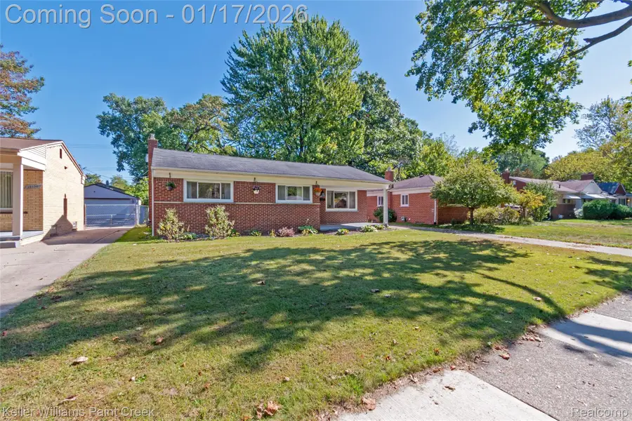 24070 Rosewood Street, Oak Park, MI 48237 - Image #2